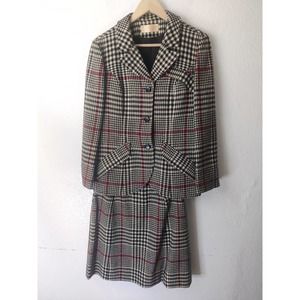 Vintage Pendleton Tan Plaid Three Button Blazer & Matching Skirt Suit Set Sz 14